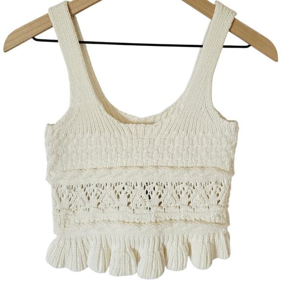 Blank NYC White Floral Cotton Crochet Crop Tank Top XS NWT - Picture 5 of 6